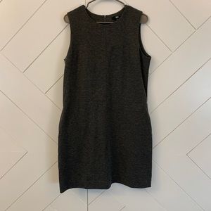 Gray sleeveless Dress